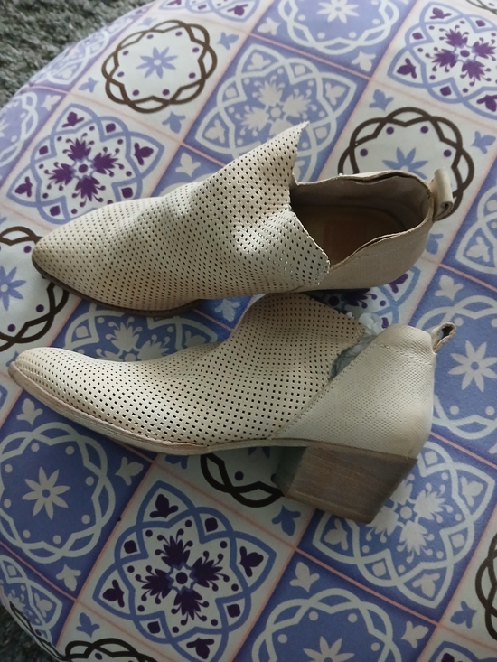 Dolce Vita Shoes - Dolce Vita Perforated Light Beige Slip-On Ankle Booties